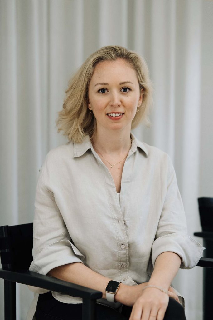 Larissa Mihatsch, Buchhltung