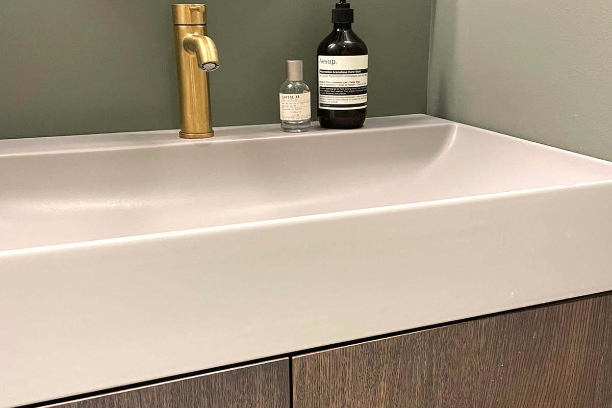 Innenarchitektur München - Maßgefertigter Unterschrank in Badezimmer