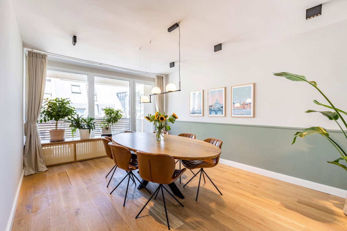 Innenarchitektur München - Wohnungszusammenlegung / Wohnungssanierung, Esszimmer einer Privatwohnung in München